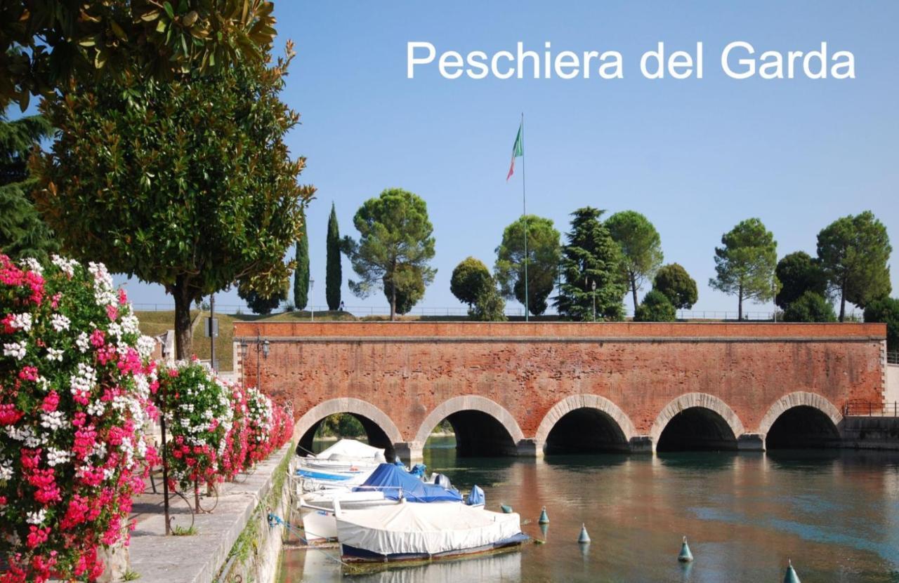 Appartamento "Il Vicolo" Peschiera del Garda Exteriör bild