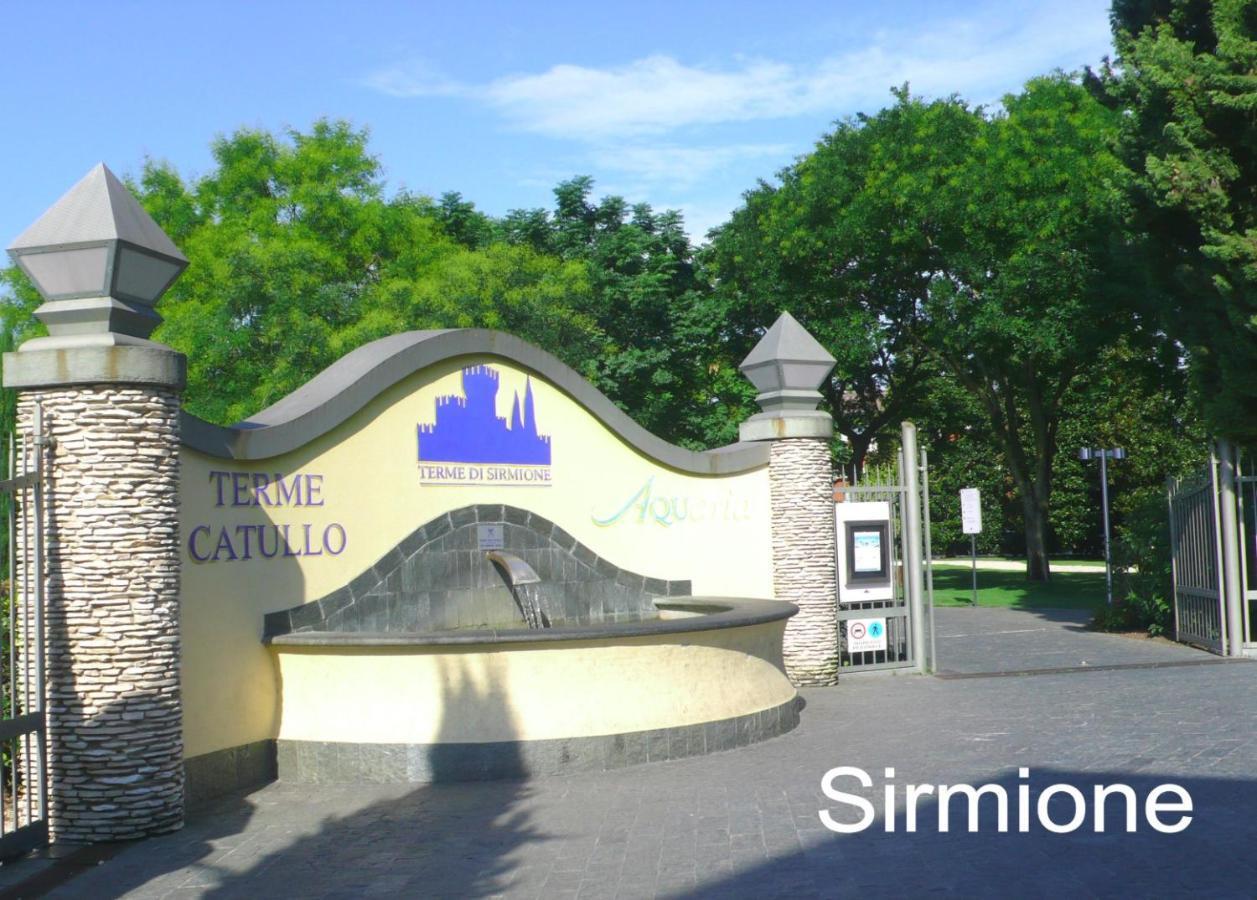 Appartamento "Il Vicolo" Peschiera del Garda Exteriör bild
