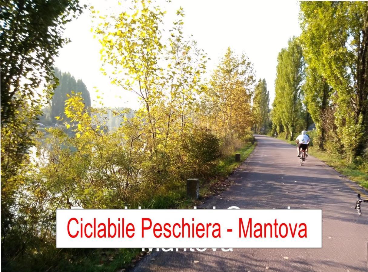 Appartamento "Il Vicolo" Peschiera del Garda Exteriör bild