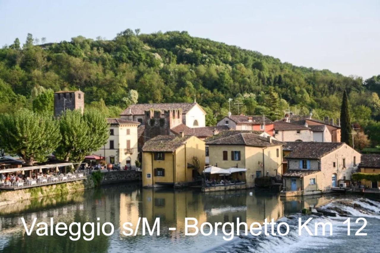 Appartamento "Il Vicolo" Peschiera del Garda Exteriör bild