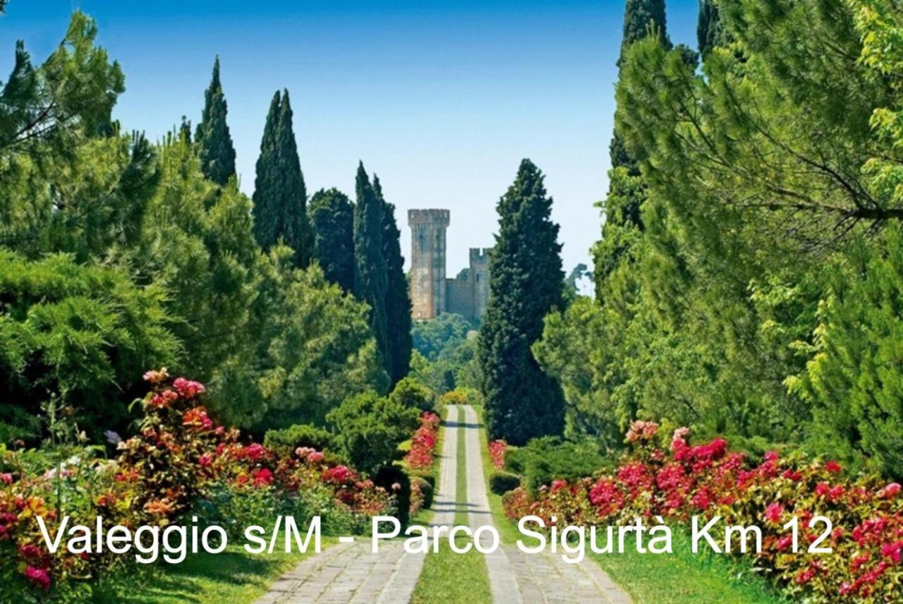 Appartamento "Il Vicolo" Peschiera del Garda Exteriör bild