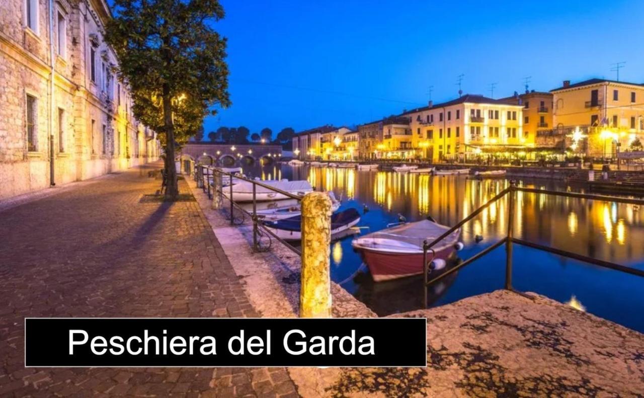 Appartamento "Il Vicolo" Peschiera del Garda Exteriör bild